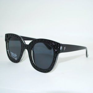 Vera Wang Simply Vera Ladies Sunglasses New